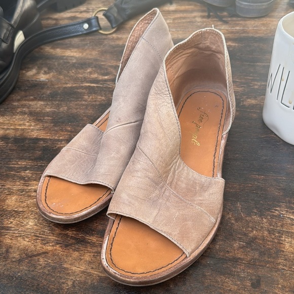 Free People Mont Blanc Grey Sandals 7.5 or 38 - Picture 6 of 12